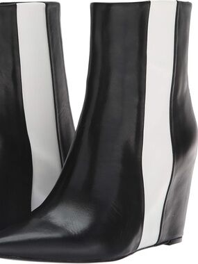 CALVIN KLEIN YVANIA BOOTIE, 7.5